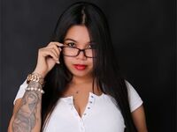 camgirl masturbating with sex toy AnnaReynolds