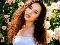 webcam babe chatroom CharisFernette