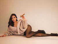 fingering cam whore ElliahRosse