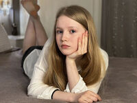 hot striptease show LilianHoward