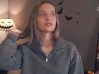 naughty camgirl RessieKaua