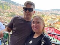 naughty cam girl sucking cock SoffiaAndLucas