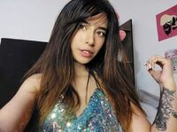 bizarre live webcam EmilyChiara