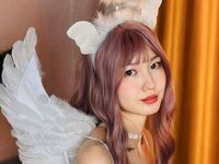hot strip tease cam AkikoSato