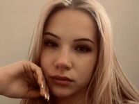 naked camgirl picture AletaKunde