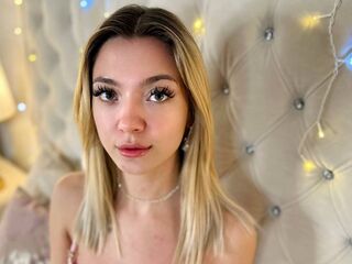 camgirl masturbating AmandaHarris