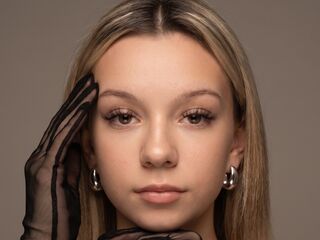 adult live webcam AmandaRandolph