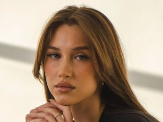 chatroom web cam AmelinaBrauberg