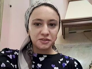 cam girl fingering pussy AnissaStadnik