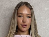 camwhore spreading pussy AnnellePerazzo