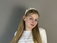 camgirl AntoniaCrumpton