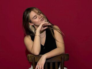 sex webcam chat room AureliaChirico