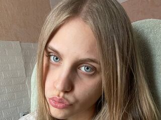 free web cam AyannaOverturf