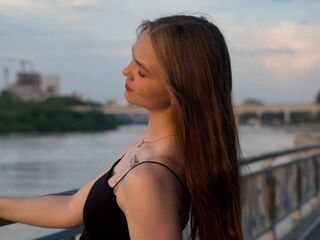 hot girl live cam BeliaAlvino