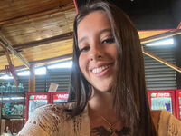 kinky cam photo BellaLeroi