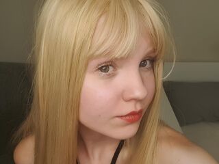 shaved pussy web cam BettyBer