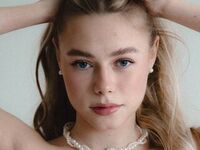 live sex webcam video BrittaniBrogren