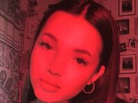 adult cam show CarolyneWhelan