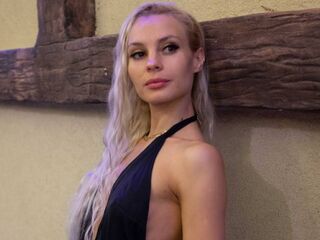 chat room live web cam CathiGetsinger