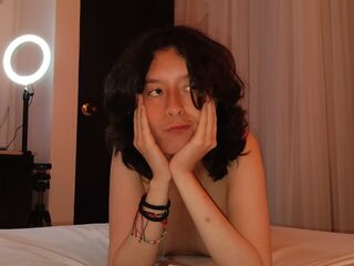 free jasmin webcam CharlotteBlade