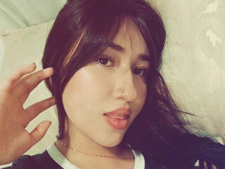 strip show ClaireThomas