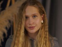 strip tease show DamarisWellnitz