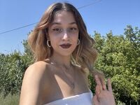 topless webcamgirl DarylEdwards