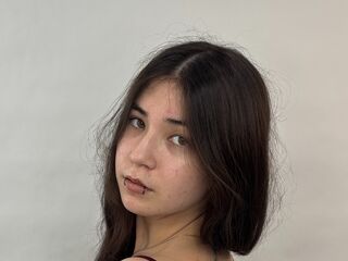cam girl masturbating DeaneMerrih