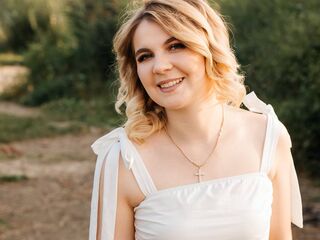 sex webcam chat DemetriceAkpan