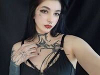 cam girl masturbating with sextoy DianeKlitsch