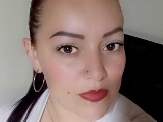 naked girl with webcam masturbating DinaCarls