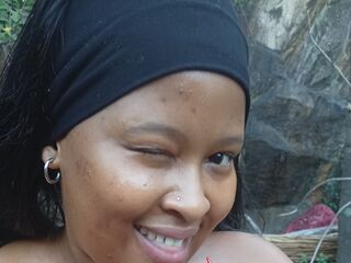 webcam babe chatroom DoraPhillips