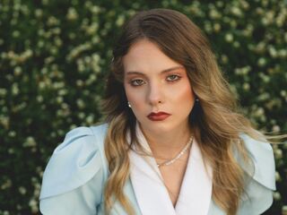 girl webcam naked DrusillaPettet