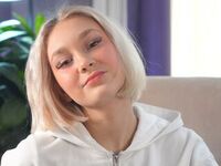 babe webcam ElaynePestone