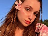 sex chat room ElisaHeathe