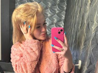 hot web cam show ElizabethCamaro