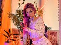 free live webcam sex ElleBelphine