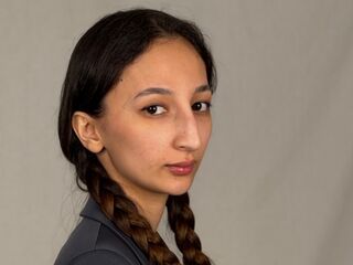 girl fingering shaved pussy ElmiraEasom