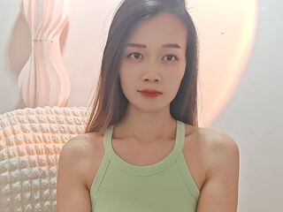 topless webcamgirl EloisePetit