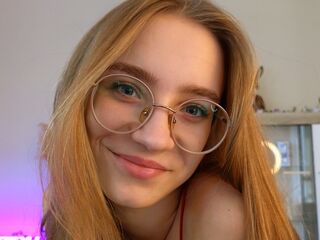 camgirl masturbating ElwynaAldis