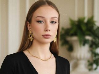 free live camsex EmaGurrad