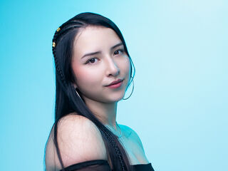 topless webcamgirl EmmaCastillo