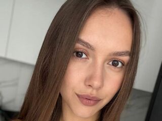 naked camgirl masturbating with dildo GeralynSchuck