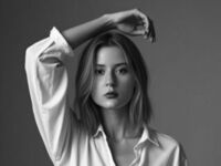kinky webcam model GuinevereEden