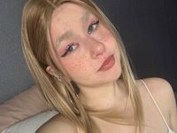hot striptease cam HoneyLumi