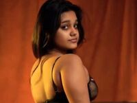 fingering webcamgirl picture ImmiGreen