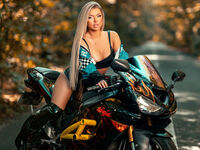 webcam strip tease show IvyRubens
