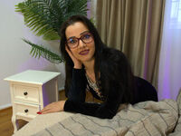 cam strip tease IvyStone