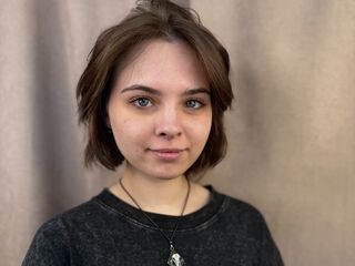 girl showing tits JaneenEgleton