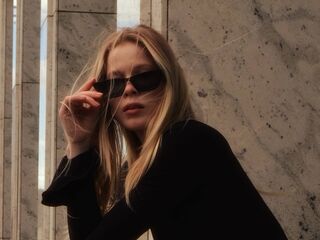 girl cam free JenaeWaneka